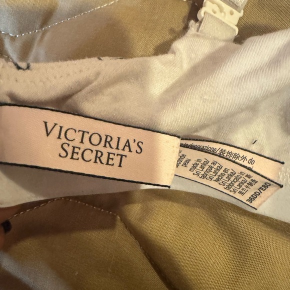 Victoria's Secret 36DD Heart Script T-shirt Demi Bra Logo Multi-way Underwire - Picture 10 of 13